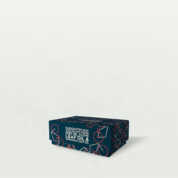 Savon du Cycliste Edition 2020 - Handcrafted Soap with Black Cumin Seed Oil, Clove Leaf Oil & Cinnamum Leaf Oil