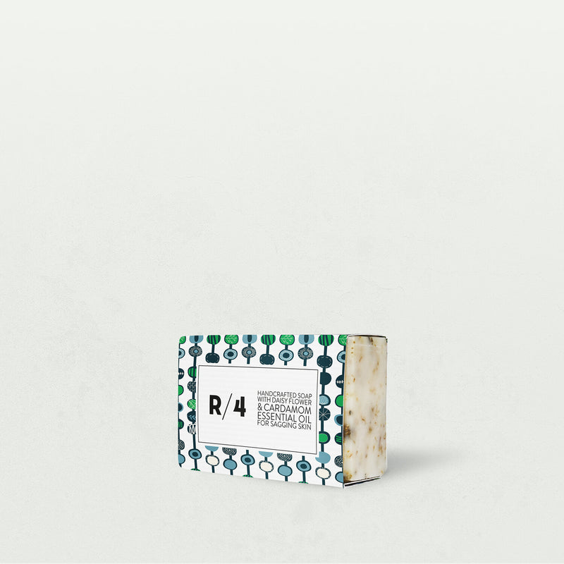 R/4 Handcrafted Soap with Daisy Flower & Cardamom Essential Oil