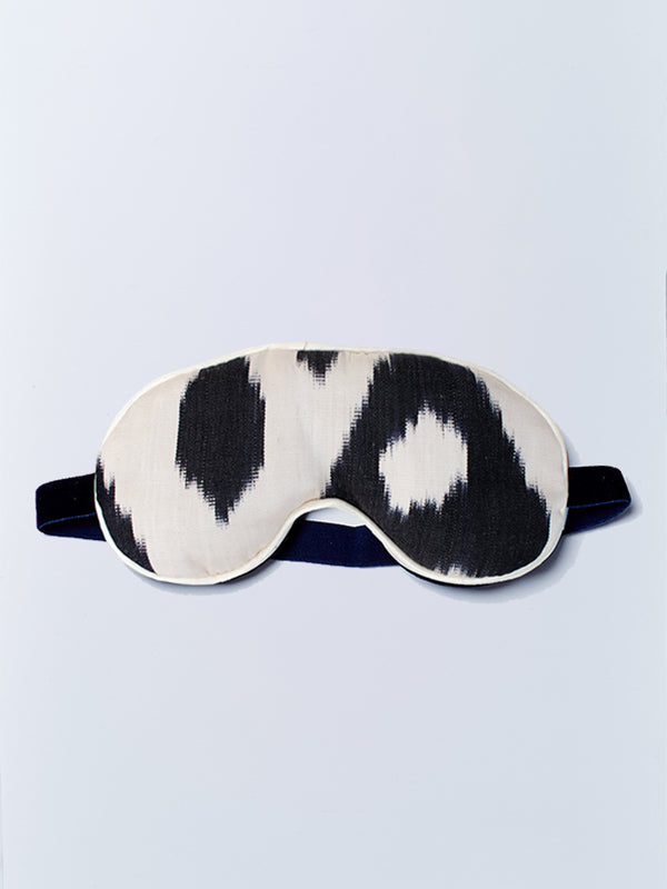 Shadow Silk Eye Mask with British Lavender